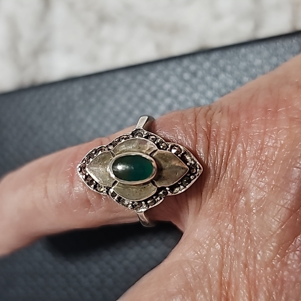 Vintage Green Onyx and Marcasite Ring  Size 5.75 Sterling Silver